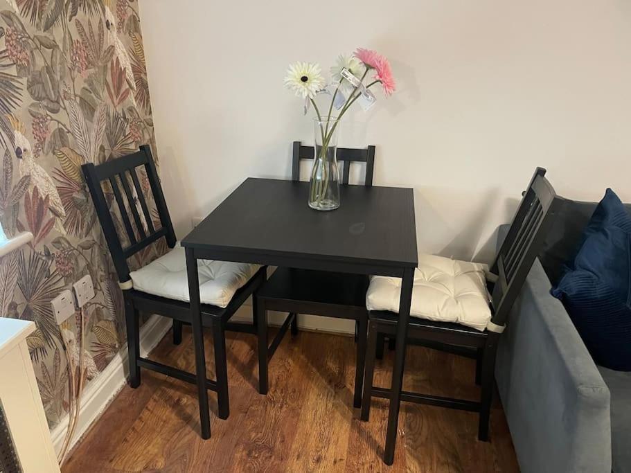 Flamingo Apartments Woolwich Free Parking And Wi-Fi Londra Esterno foto